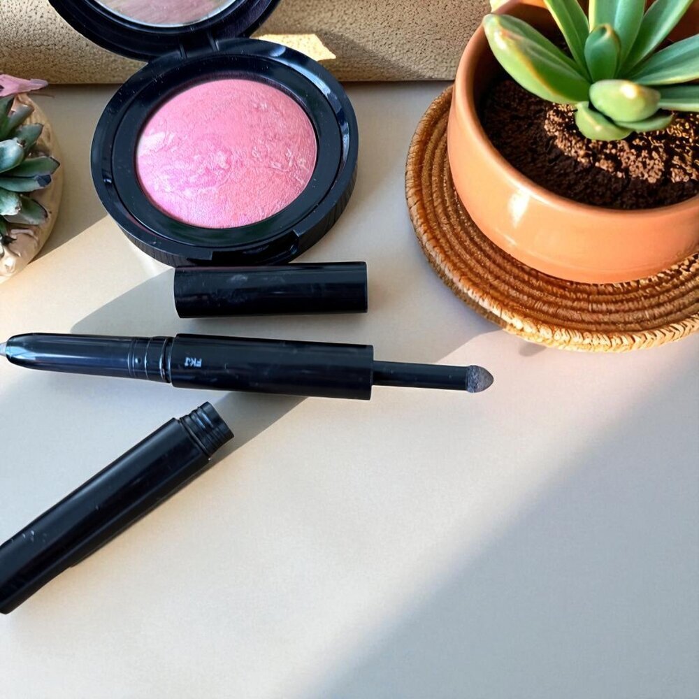 Laura Geller NEW 5 Piece Makeup Bundle Blush Eyeliner Eyeshadow - Picture 11 of 12